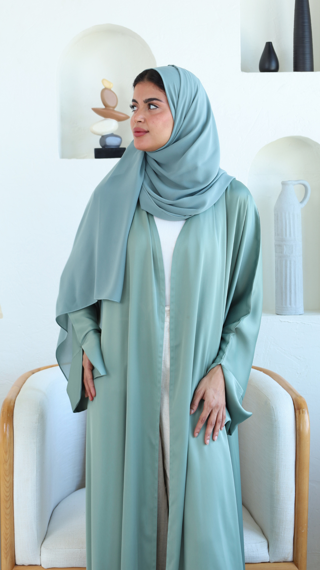 Abaya S256