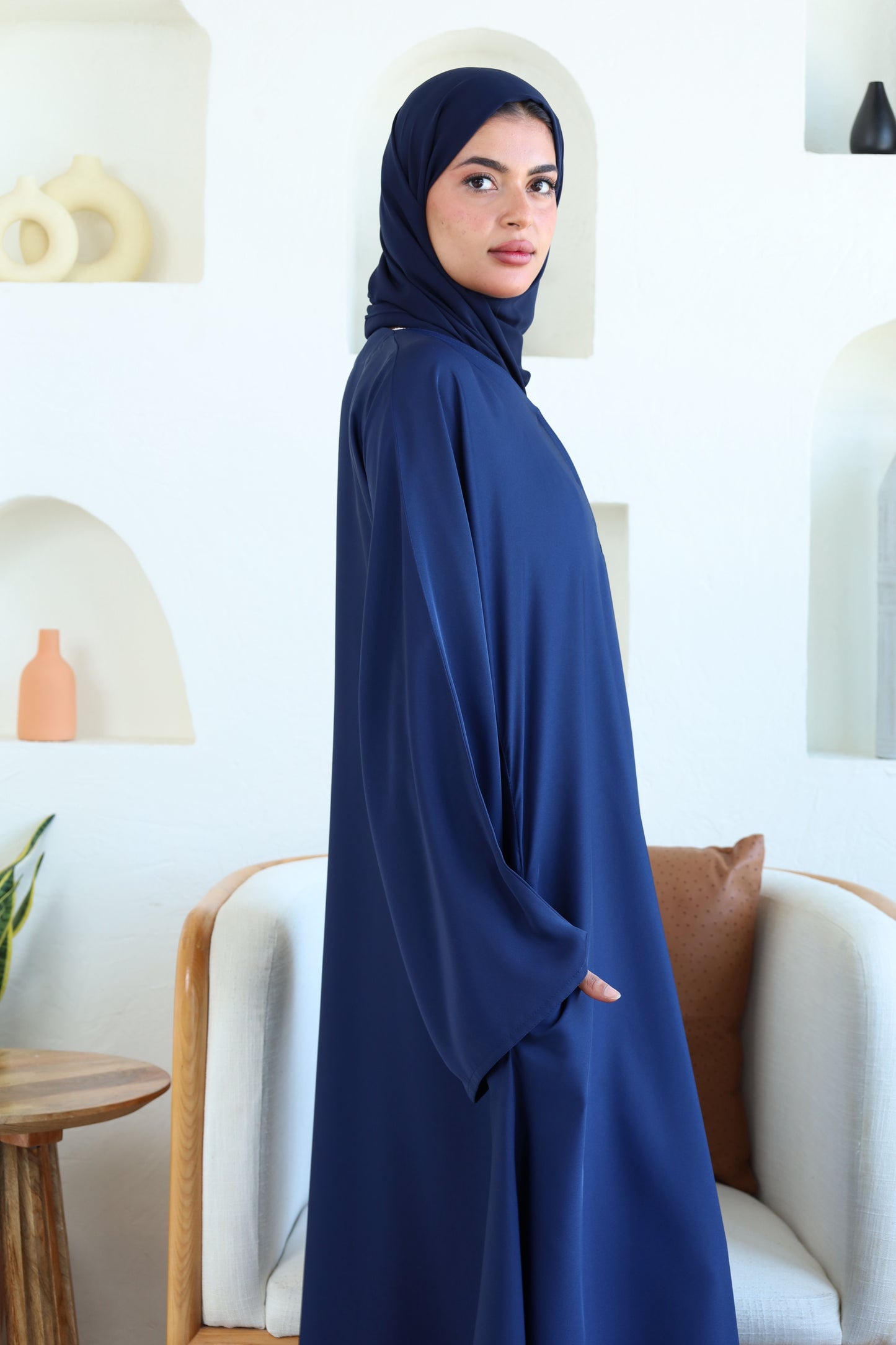 Abaya S245