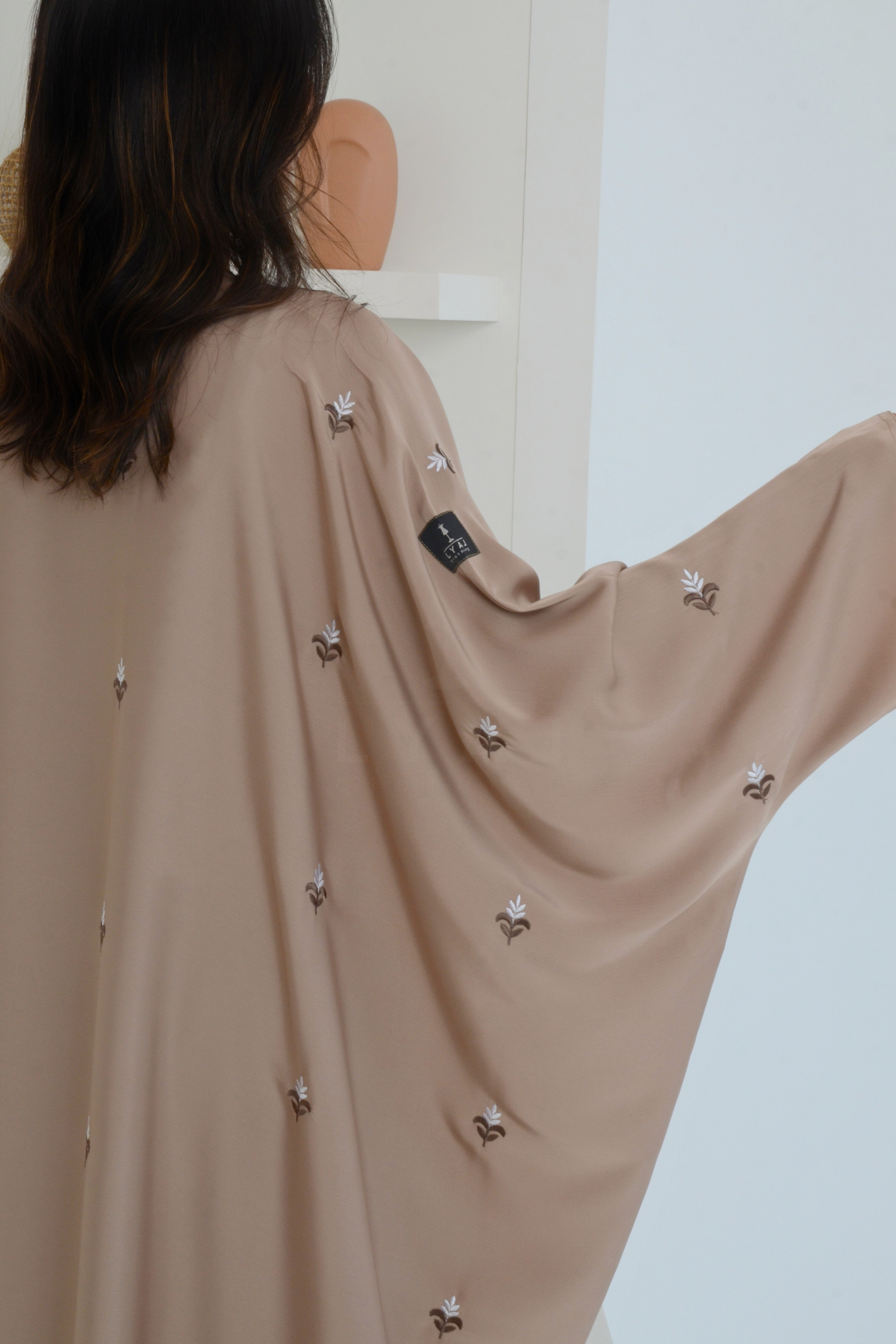 Abaya S175