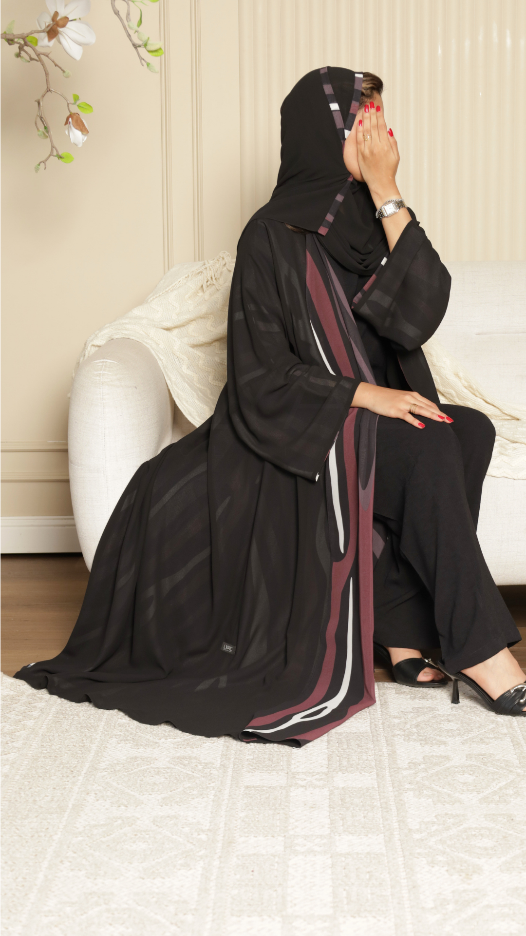 Abaya S329