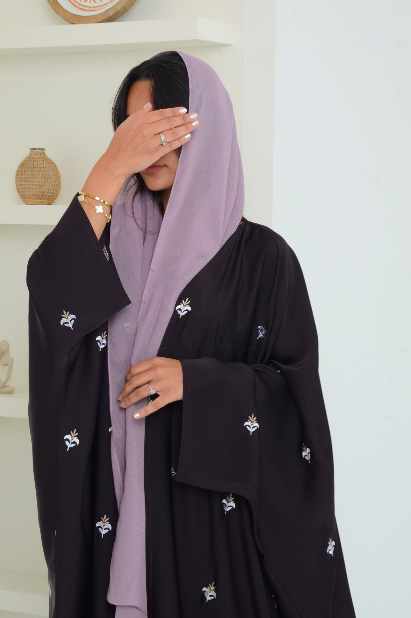 Abaya S178